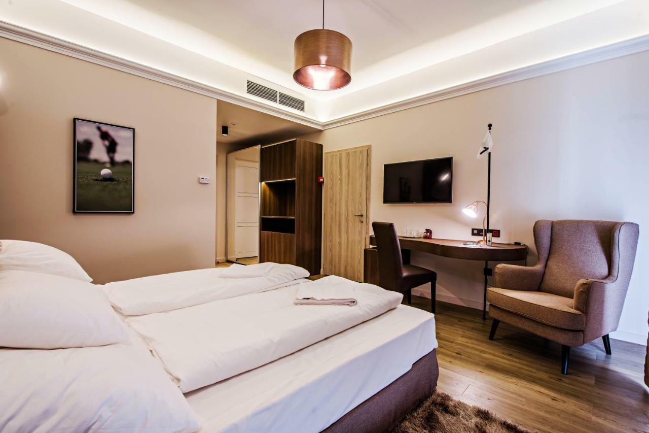 Bed and Breakfast Pannonia Golf & Country Club Alcsutdoboz Экстерьер фото